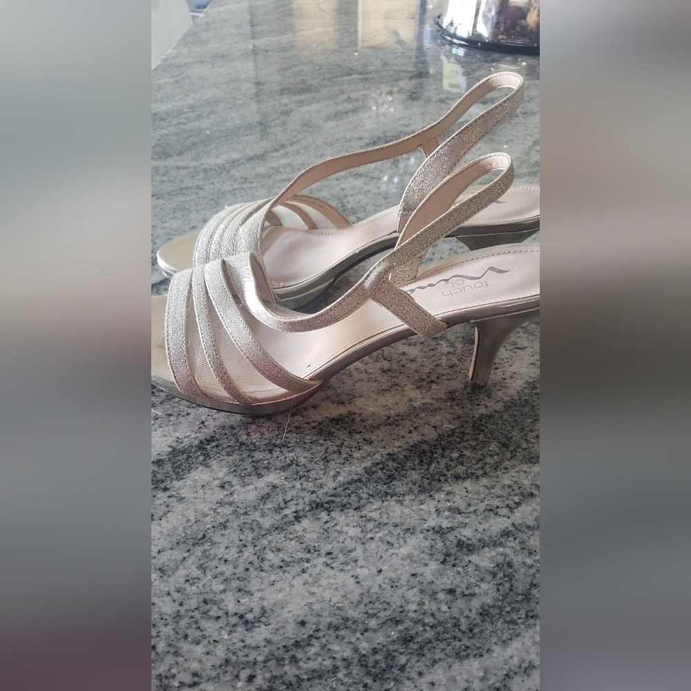 Sandals - Picture 2 of 3